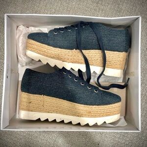 Steve Madden Navy and Tan Platform Espadrilles